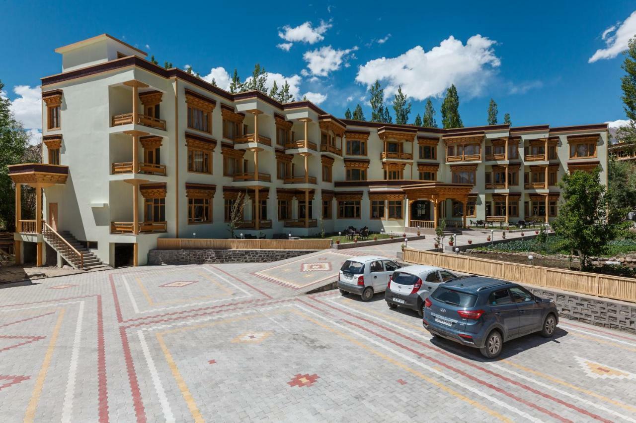 Hotel Leh Plaza Exteriér fotografie